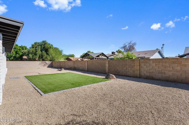 1810 S BEVERLY --, Mesa, AZ 85210