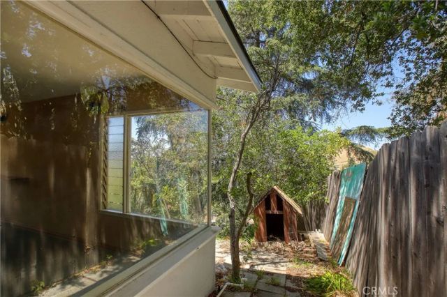9940 Sunland Boulevard, Shadow Hills, CA 91040