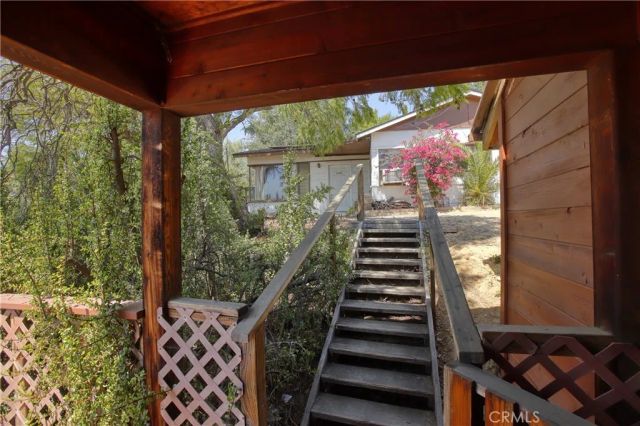 9940 Sunland Boulevard, Shadow Hills, CA 91040