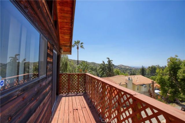 9940 Sunland Boulevard, Shadow Hills, CA 91040