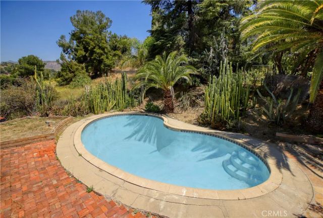 9940 Sunland Boulevard, Shadow Hills, CA 91040