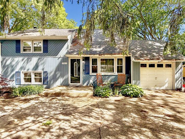 153 Parkwood Drive, Shirley, NY 11967