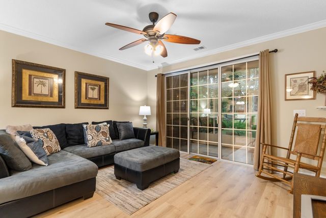 5825 Catalina Dr Unit 1113, North Myrtle Beach, SC 29582