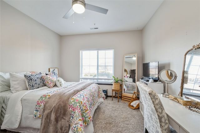 2867 Spring Rose Circle 109, Coralville, IA 52241