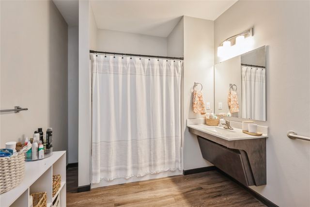 2867 Spring Rose Circle 109, Coralville, IA 52241