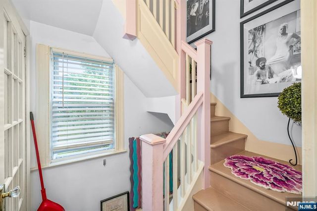 281 S Burnett Street, East Orange, NJ 07018