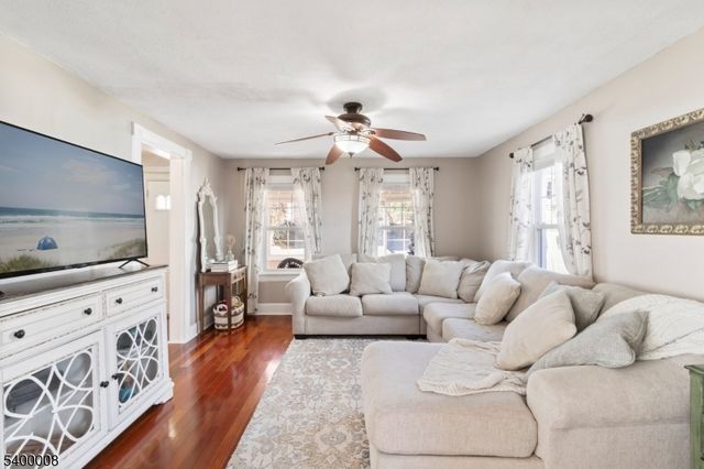 22 Mott Pl, Rockaway Boro, NJ 07866