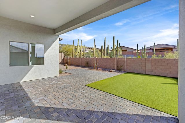 14842 N Blue Juniper Lane, Marana, AZ 85658