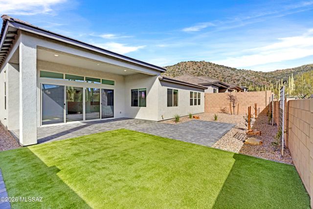 14842 N Blue Juniper Lane, Marana, AZ 85658