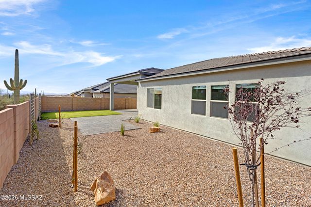 14842 N Blue Juniper Lane, Marana, AZ 85658
