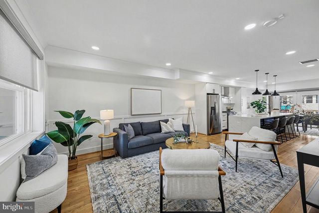 1427 PARKWOOD PL NW, Washington, DC 20010