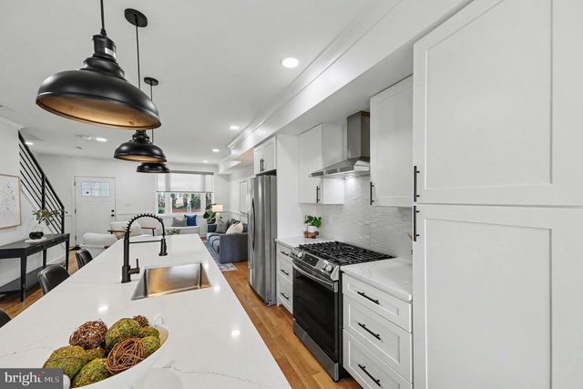 1427 PARKWOOD PL NW, Washington, DC 20010