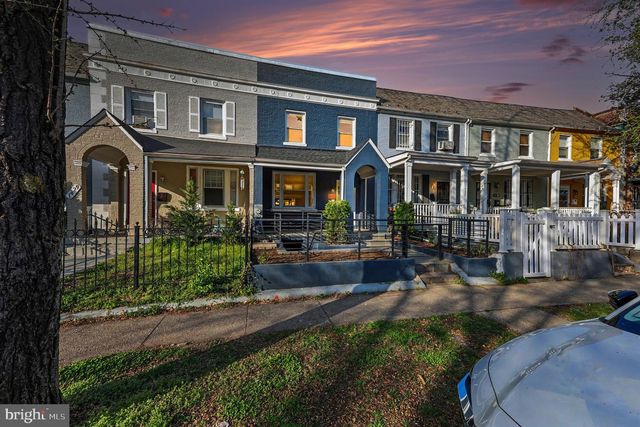 1427 PARKWOOD PL NW, Washington, DC 20010