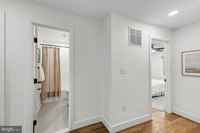 1427 PARKWOOD PL NW, Washington, DC 20010