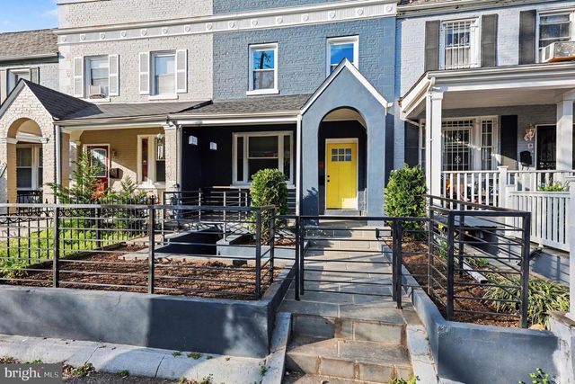 1427 PARKWOOD PL NW, Washington, DC 20010