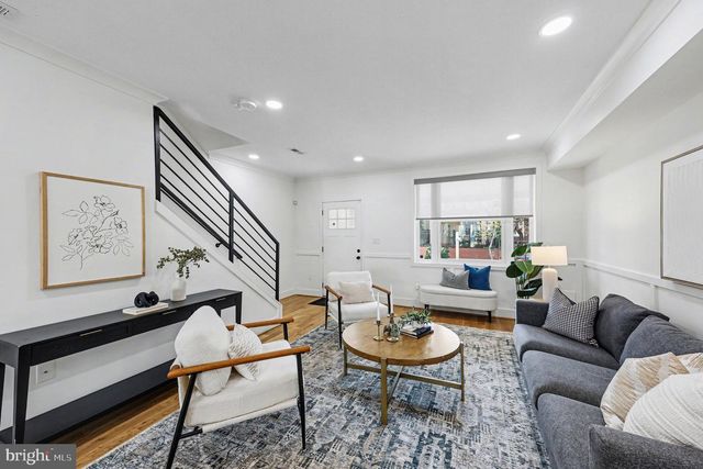 1427 PARKWOOD PL NW, Washington, DC 20010