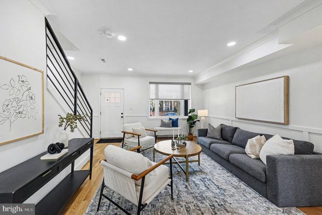 1427 PARKWOOD PL NW, Washington, DC 20010