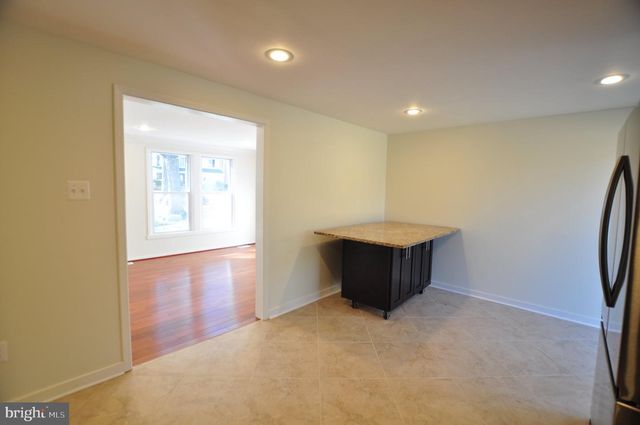 7421 BRENISH DR, Gaithersburg, MD 20879