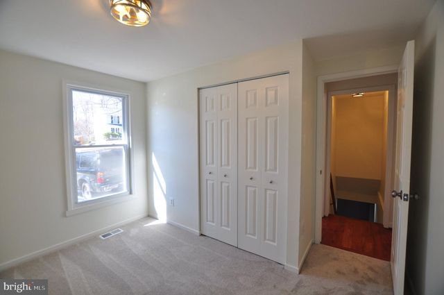 7421 BRENISH DR, Gaithersburg, MD 20879