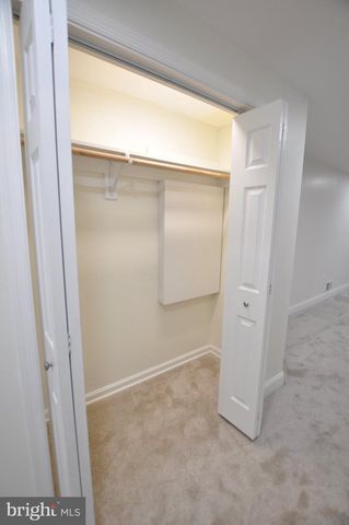 7421 BRENISH DR, Gaithersburg, MD 20879