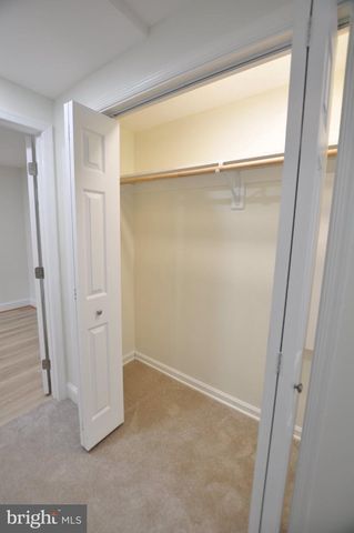 7421 BRENISH DR, Gaithersburg, MD 20879