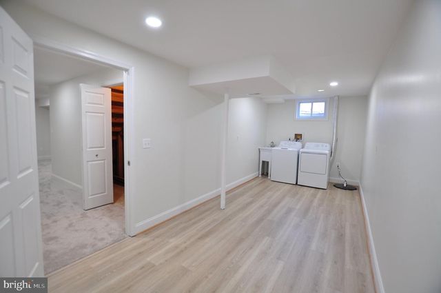 7421 BRENISH DR, Gaithersburg, MD 20879