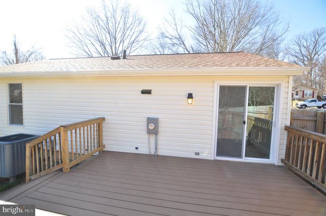 7421 BRENISH DR, Gaithersburg, MD 20879