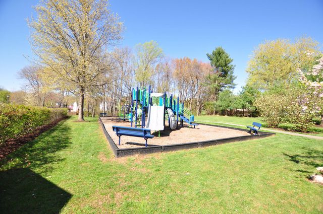 7421 BRENISH DR, Gaithersburg, MD 20879