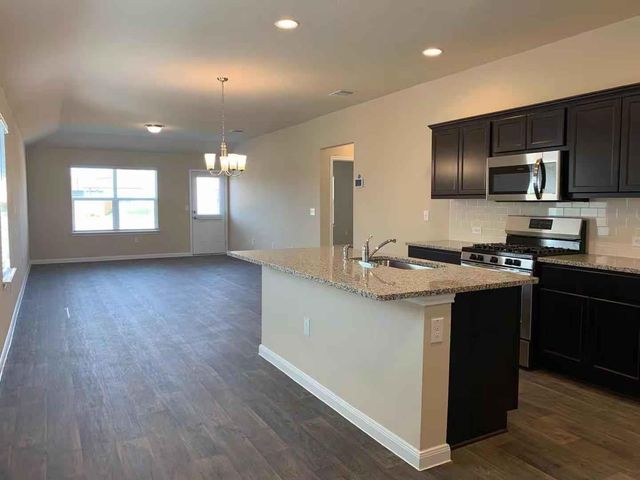 13910 Levy LN, Pflugerville, TX 78660