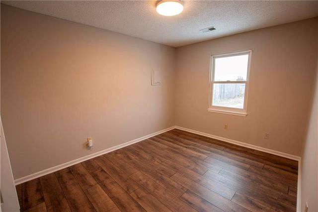 224 E Westoff Place, Gardner, KS 66030