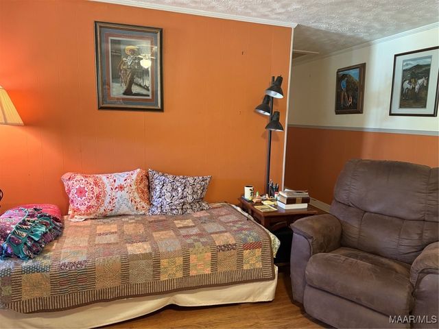 241 County Road 280 ., Valley Grande, AL 36701