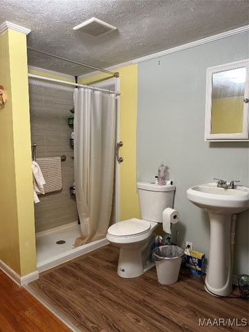 241 County Road 280 ., Valley Grande, AL 36701