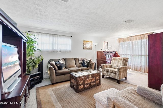 552 S CLERMONT Avenue S, Orange Park, FL 32073