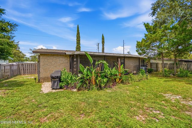 552 S CLERMONT Avenue S, Orange Park, FL 32073