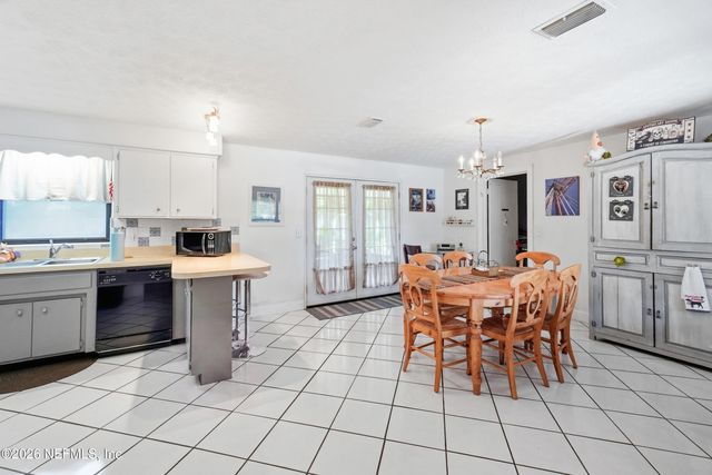 552 S CLERMONT Avenue S, Orange Park, FL 32073