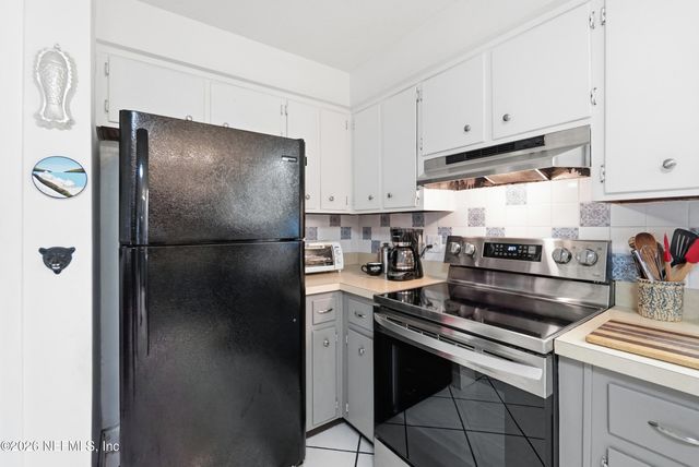 552 S CLERMONT Avenue S, Orange Park, FL 32073