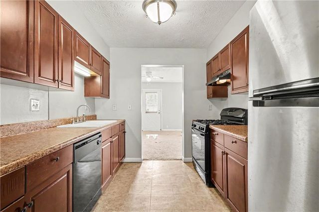2637 Lantern Lane A, Atlanta, GA 30349