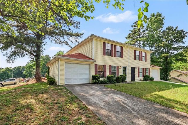 2637 Lantern Lane A, Atlanta, GA 30349