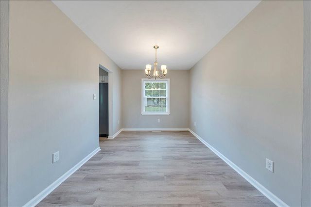 197 Apple Tree RD, Roanoke, VA 24019