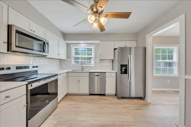 197 Apple Tree RD, Roanoke, VA 24019
