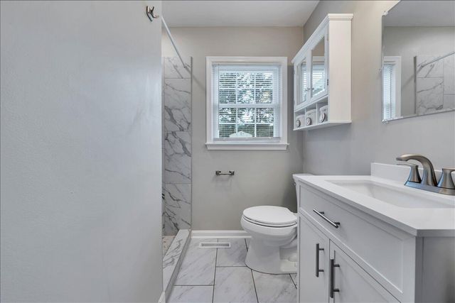 197 Apple Tree RD, Roanoke, VA 24019