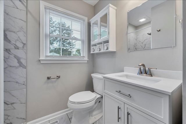 197 Apple Tree RD, Roanoke, VA 24019