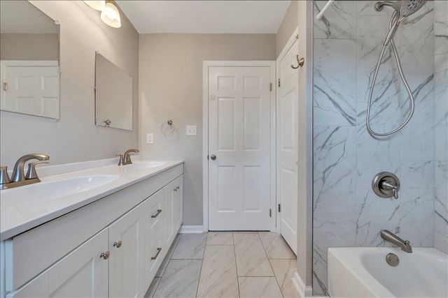 197 Apple Tree RD, Roanoke, VA 24019