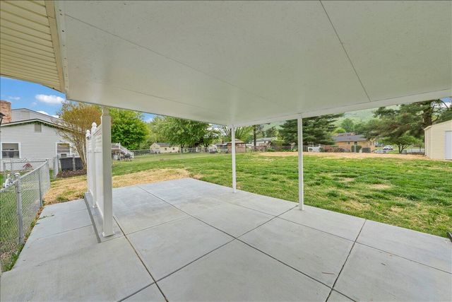 197 Apple Tree RD, Roanoke, VA 24019