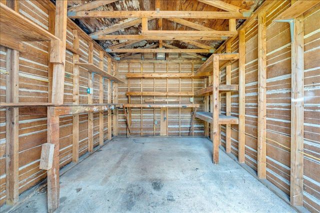 197 Apple Tree RD, Roanoke, VA 24019