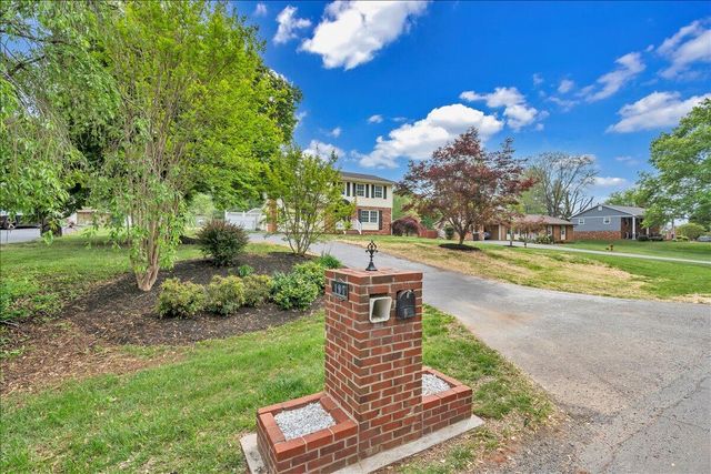 197 Apple Tree RD, Roanoke, VA 24019
