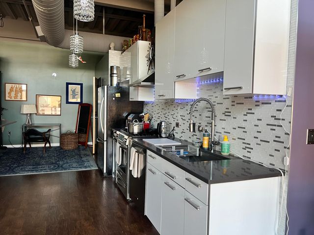 100 Gold Avenue SW APT 303, Albuquerque, NM 87102