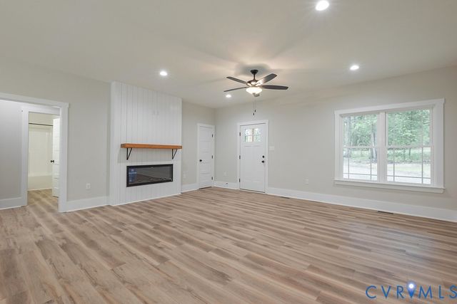 1220 Jefferson Hwy, Louisa, VA 23093