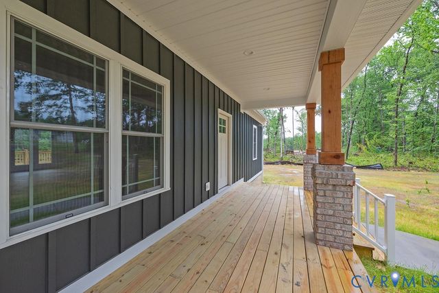 1220 Jefferson Hwy, Louisa, VA 23093