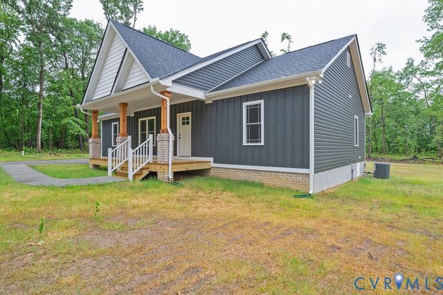 1220 Jefferson Hwy, Louisa, VA 23093